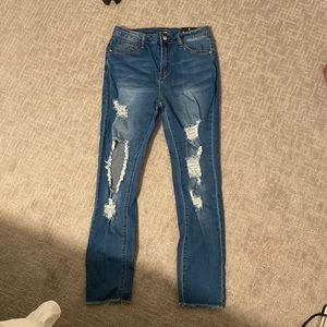 Watch’s Doin’ Skinny Jeans